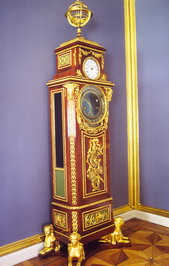 Bodenstanduhr von Christian M&ouml;llinger